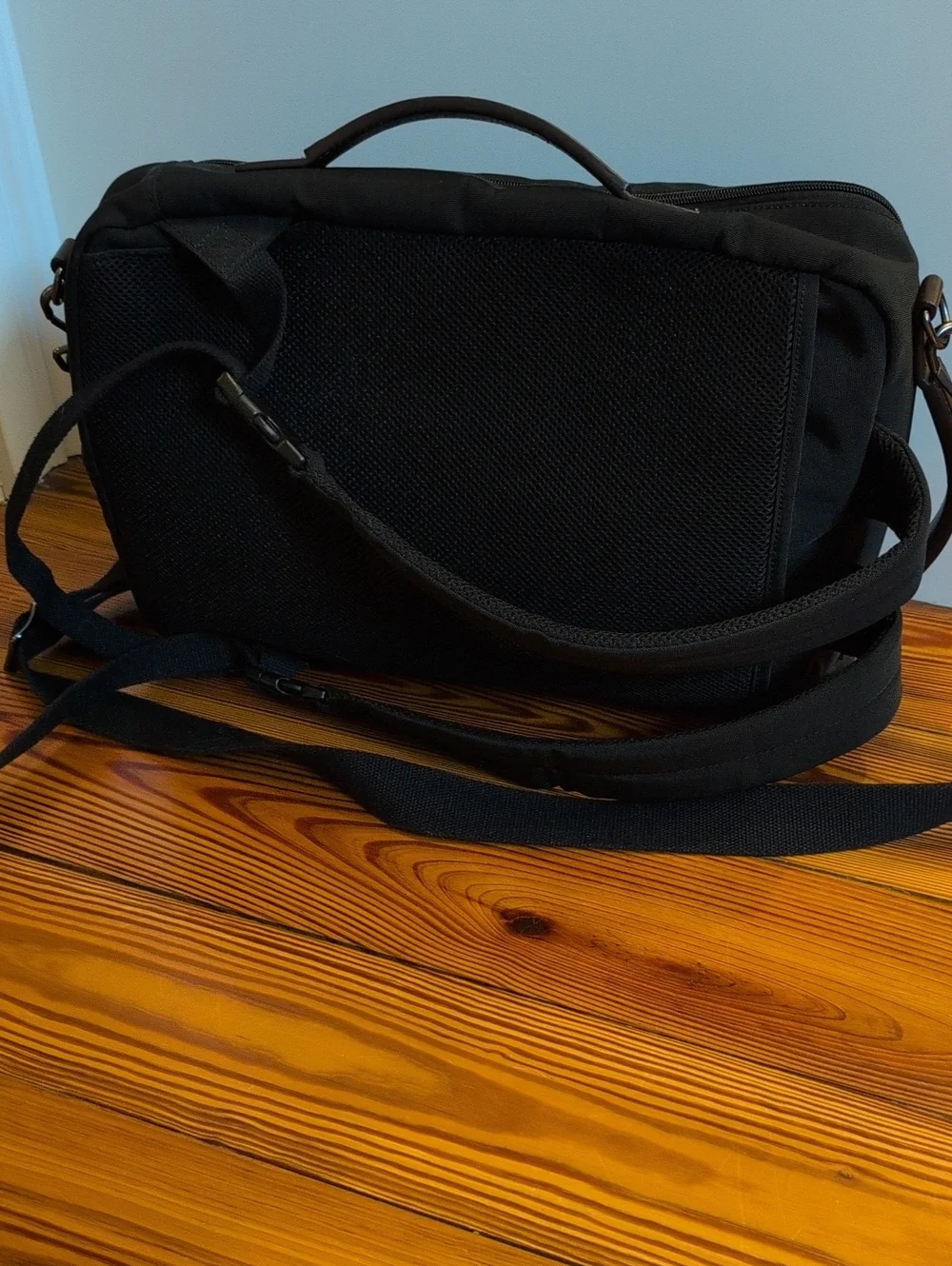 Fossil Buckner Commuter Convertible Backpack Black Nylon Bag